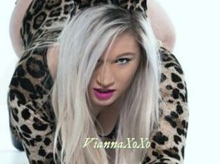 ViannaXoXo