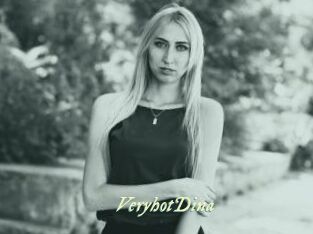 VeryhotDina