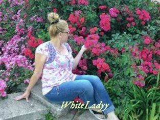 WhiteLadyy