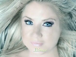 Xtina1