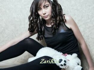 ZariKiss